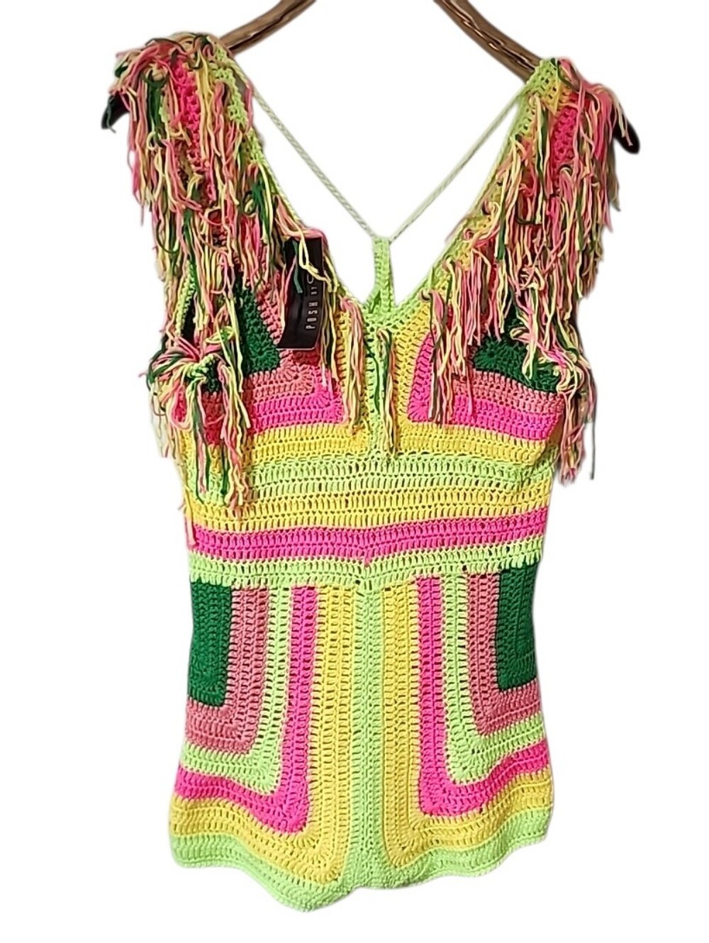 Poshbyv Crochet Romper. Nwt Size Medium - Picture 4 of 8